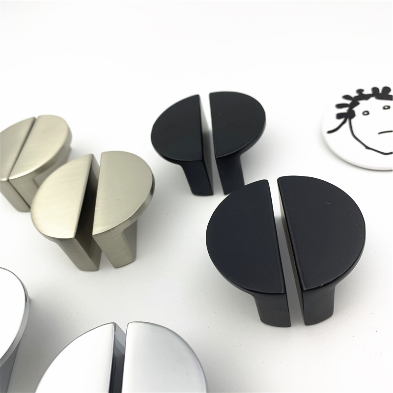 LCH 32Mm Bán Nguyệt Chắc Chắn  - đánh giá và giá Restoration Hardware Furniture Used